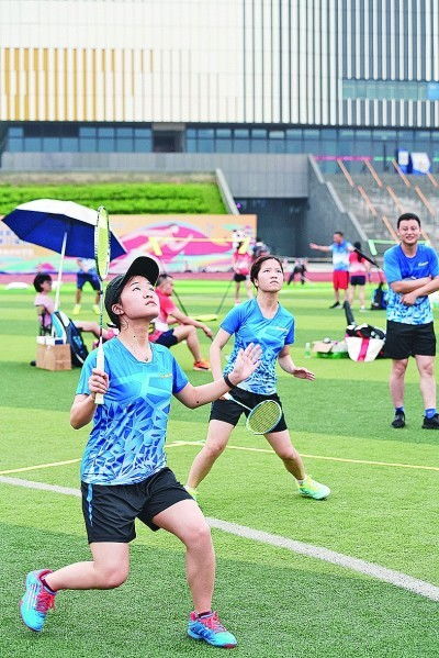 四川成都 社区运动节 迎接大运会