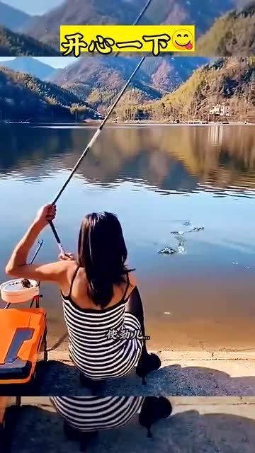 女孩子钓鱼还是把握不住 