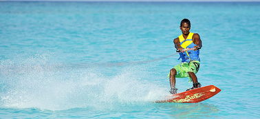 马尔代夫旅游神仙珊瑚？马尔代夫人口和面积是多少