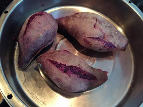 紫薯蒸熟后能直接给狗吃吗 
