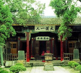 诸葛亮墓武侯祠图片 诸葛亮墓武侯祠旅游 诸葛亮墓武侯祠介绍 诸葛亮墓武侯祠线路 诸葛亮墓武侯祠旅游指南 南京中国国际旅诸葛亮墓武侯祠 