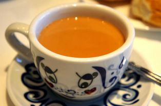 香港竟然有人用丝袜做奶茶 知道真相的你还敢喝吗