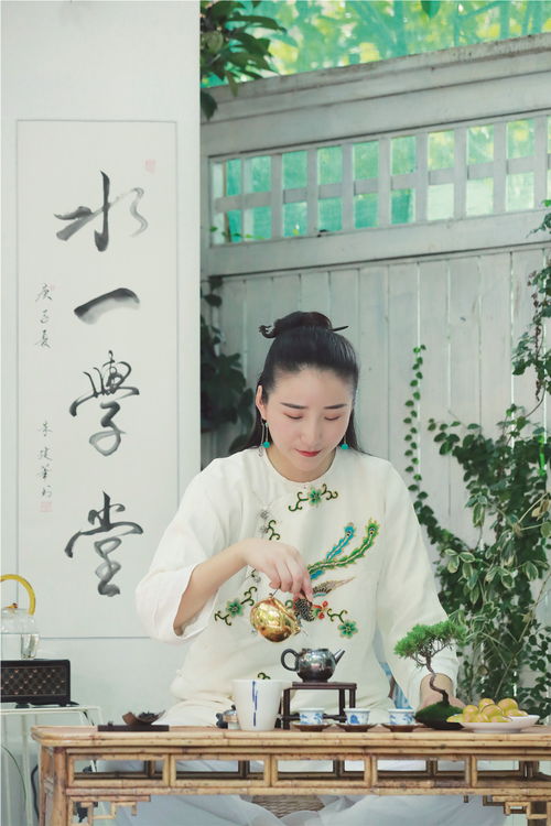 水一 圈内称她南京最美茶艺师,她只想做少儿茶修第一人