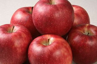 爱吃苹果的人,身体不会差,但冬天吃苹果有2大禁忌,你需要了解
