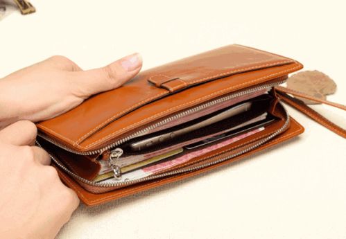 旧钱包要如何处理,处理不当会影响财运,看看钱包上的风水学吧