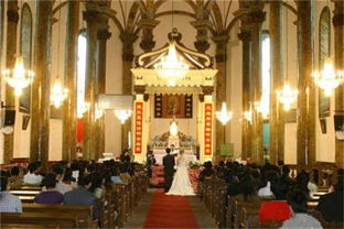 北京教堂婚礼费用,一场教堂婚礼的费用大概是多少？都包含什么？