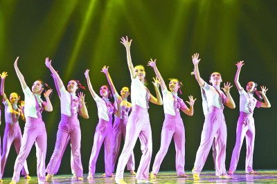 舞动青春，成就梦想：舞蹈系高考培训助你一臂之力