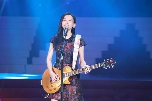 稀缺的华语乐坛优秀创作型女歌手,有一位已经离世