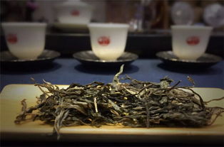 古树普洱熟茶制作,普洱熟茶用什么原料来发酵的？