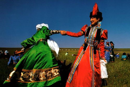 地广人稀的蒙古国,生活的都是蒙古族人吗 为什么