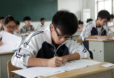 南京成人高考难吗,南京成人高考怎么网上报名？