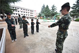 武警曲靖支队组织官兵子女开展军事夏令营活动