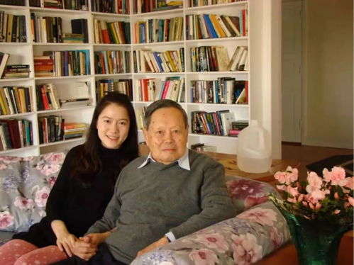 100岁杨振宁遗嘱曝光,与46岁翁帆结婚17年,他们真的幸福吗