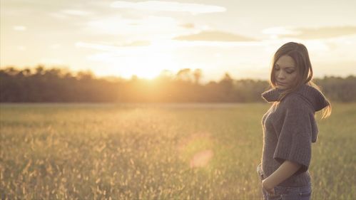 致女孩子们 千万不要因为年龄,而随便和一个人在一起