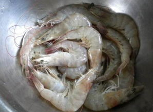 水煮基围虾怎么做好吃又简单,水煮虾很简