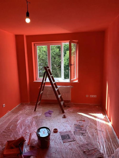 拒绝白墙 把家刷成血橙色和墨绿色,朋友不看好但是自己住着舒服