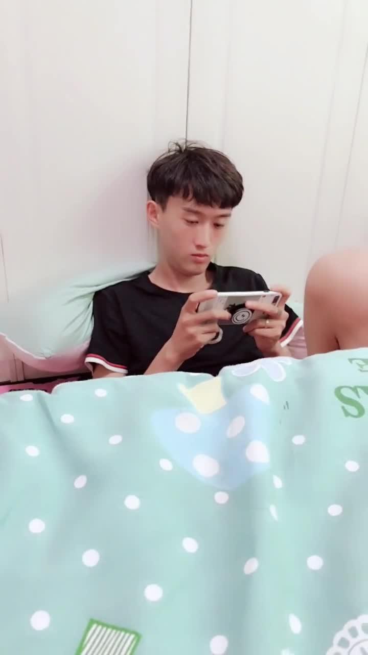 玩游戏 不陪女友的后果 