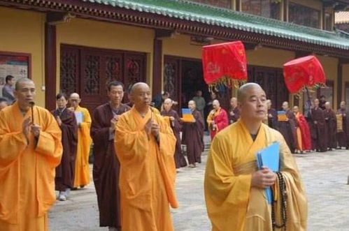 著名学者马未都 日本寺庙很清静,国内某些寺院,太热闹太着急