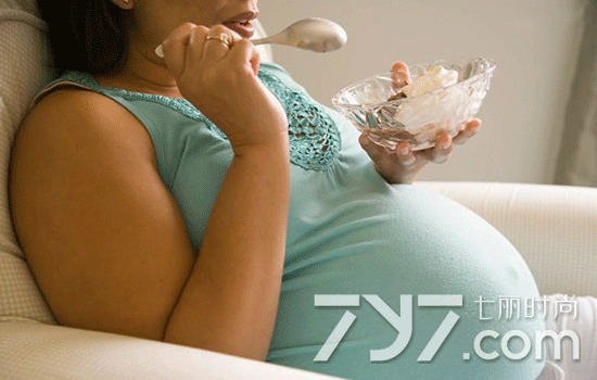 怀孕可以吃方便面吗 孕妇可不可以吃方便面？真的好想吃？ 