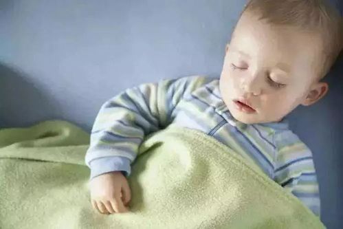 孩子用这4种方式睡觉,身体只会越睡越差,希望你家娃一个没中