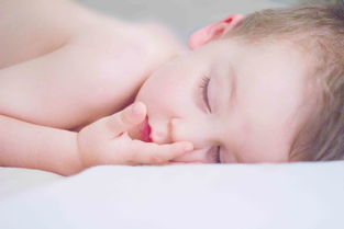 4岁半的小孩晚上睡觉磨牙是为什么呢（4周岁小孩晚上睡觉磨牙是什么原因）