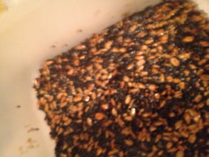 黑芝麻葵花籽糖的做法大全 黑芝麻葵花籽糖家常做法 好豆 