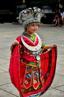 凤凰之旅 一组苗族服装的儿童照片 尼康D7000 18 105套头摄