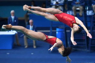 跳水运动员日常练习的视频,跳水运动员跳水过程