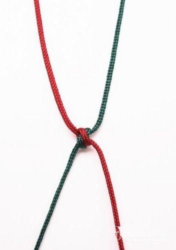 细红绳项链编法图解 自己编织的更美丽