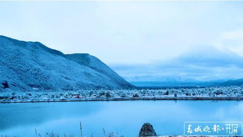 云南这天气厉害了 东边下雨西边晴,有些地方还下雪了...