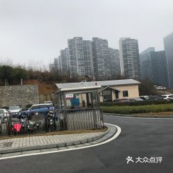 贵州省地质博物馆停车方便吗(贵阳哪里有免费地下停车场)