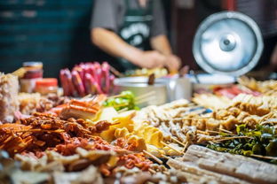 青海地摊小吃：品尝本土美食的绝佳选择
