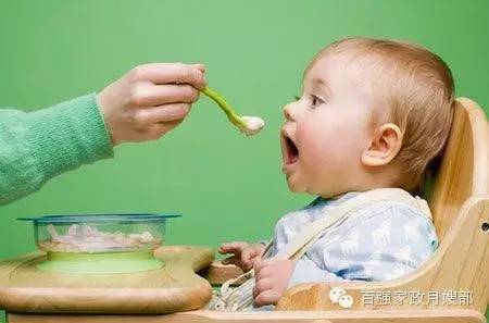 为什么一岁以内宝宝不能吃盐 高盐饮食对宝宝的5大危害 
