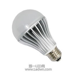 LED球泡灯 LED灯泡 与普通节能灯对比