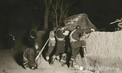 东北土匪攻城 坐上马爬犁,草把子浇水冻成冰,土匪躲在后面打枪