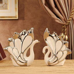 陶瓷小天鹅摆件家居 欧式现代创意工艺品简约装饰品摆设结婚礼物