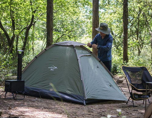 新手如何露营搭帐篷 简单却很实用
