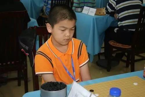 童话宁波围棋*,围棋少年的内容简介