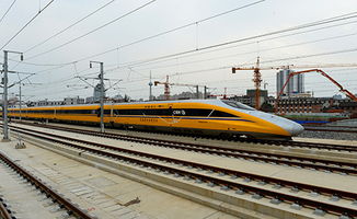 景中之旅：西成高铁 中国首条穿越秦岭的高速铁路