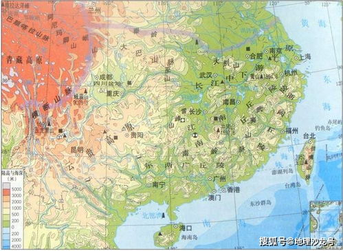 我国的青藏高寒区和南方地区面积基本相当,但是人口数量差距悬殊