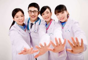 中国迎来首个 中国医师节 有何意义 