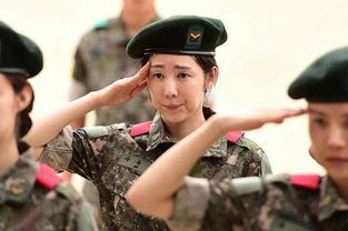 韩国女星素颜服兵役 头发凌乱形象全无