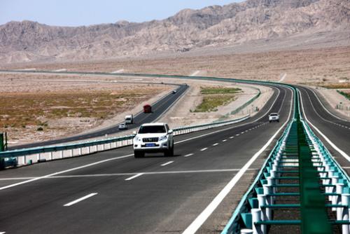 新疆境内有哪些高速公路 