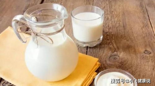 经常把牛奶当水喝,对身体健康是好是坏 不要超过健康标准