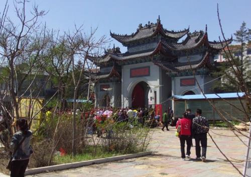 长春市有几个寺院 