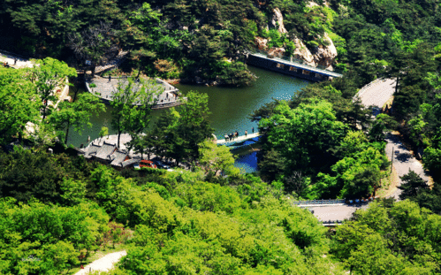 龙泉湖哪个停车场停车免费,双百山旅游度假区位置在哪里