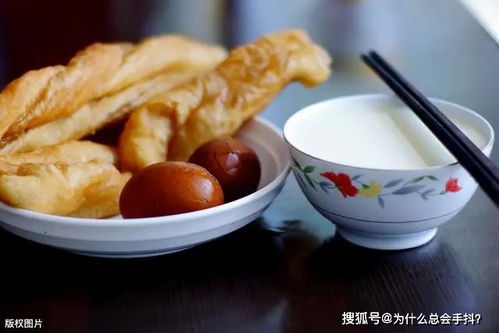 经常早饭喝豆浆油条的人,最后都怎么样了