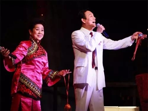 50 90年代 31首中国经典男女对唱歌曲 原人原唱,送给大家 听歌还是原唱的好