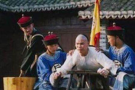 他是史上最厉害的小贩,卖馒头卖到了紫禁城里,还在京城买房买地