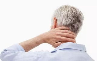 医生提醒 中老年人运动切忌颈部大幅度旋转 预防颈椎病要这么做